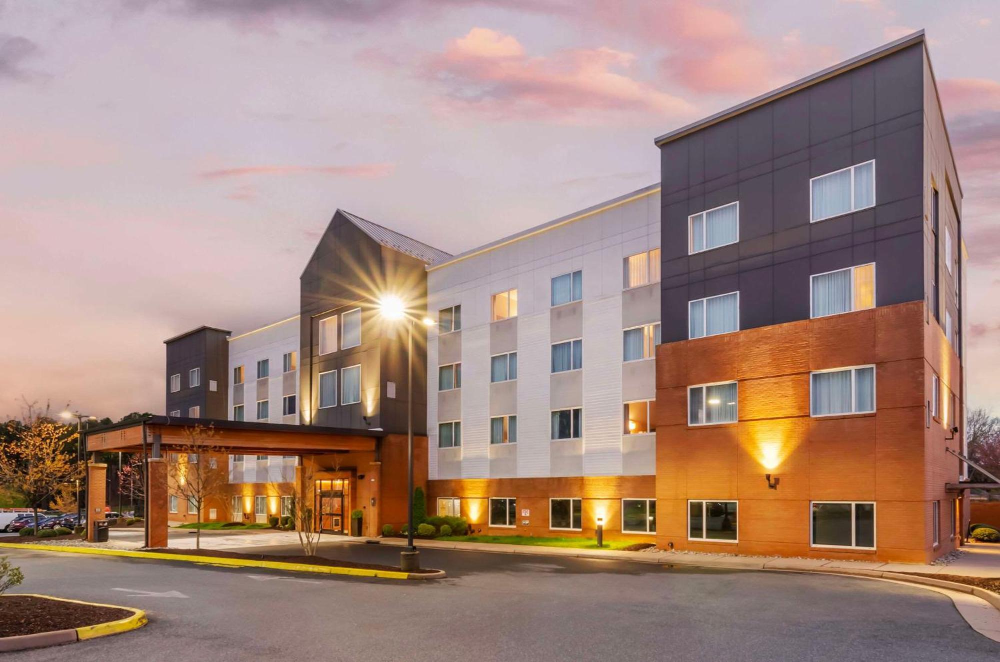 Country Inn & Suites By Radisson, Charlottesville-Uva, Va Экстерьер фото