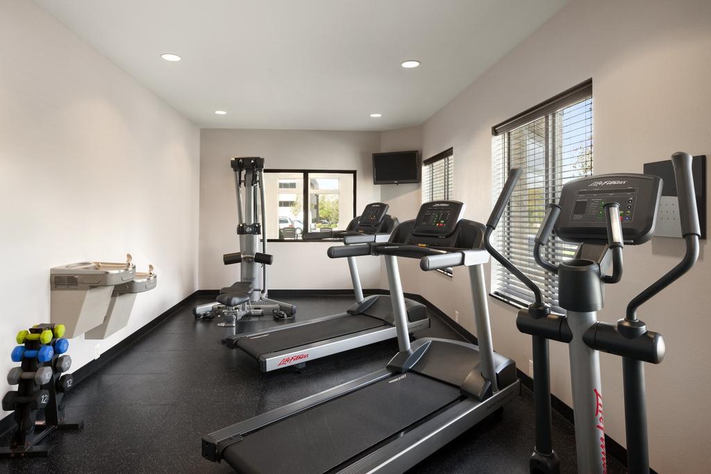 Country Inn & Suites By Radisson, Charlottesville-Uva, Va Экстерьер фото